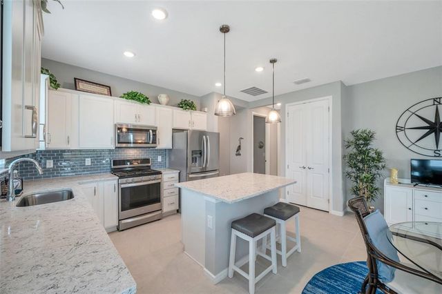 8431 OCEAN TIDES COVE, Parrish, FL 34219