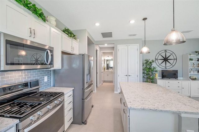 8431 OCEAN TIDES COVE, Parrish, FL 34219