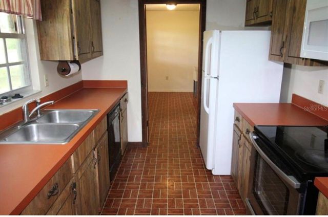 125 COUNTRY CLUB LANE, Mulberry, FL 33860