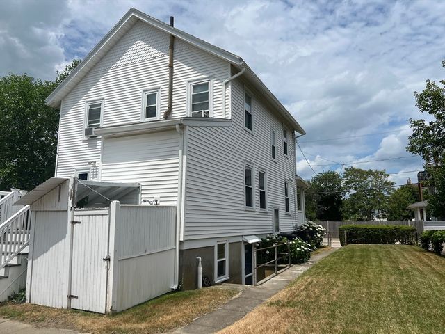 138 Kenberma St.: Winter, Hull, MA 02045