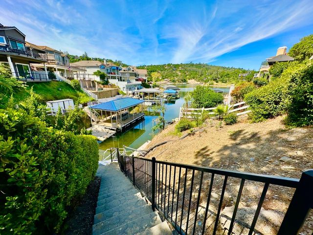 3 Paseo Delago, Copperopolis, CA 95228