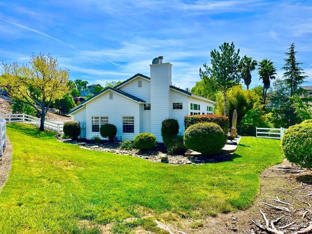 3 Paseo Delago, Copperopolis, CA 95228