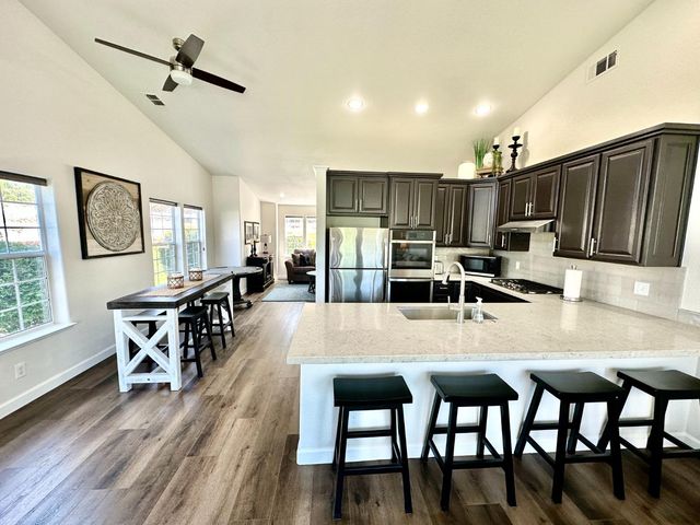 3 Paseo Delago, Copperopolis, CA 95228