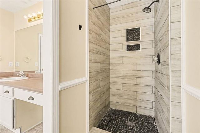 2027 Providence Road, Statham, GA 30666