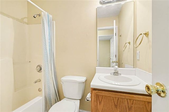 2027 Providence Road, Statham, GA 30666