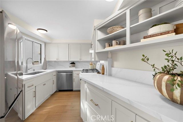 2110 Ocean Way, Laguna Beach, CA 92651