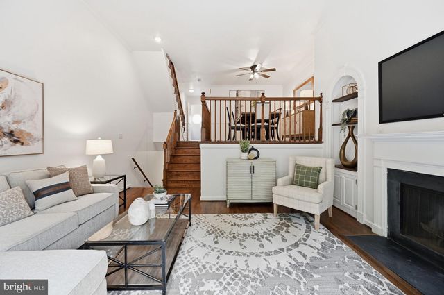 2343 9TH ST S, Arlington, VA 22204