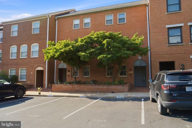 2343 9TH ST S, Arlington, VA 22204