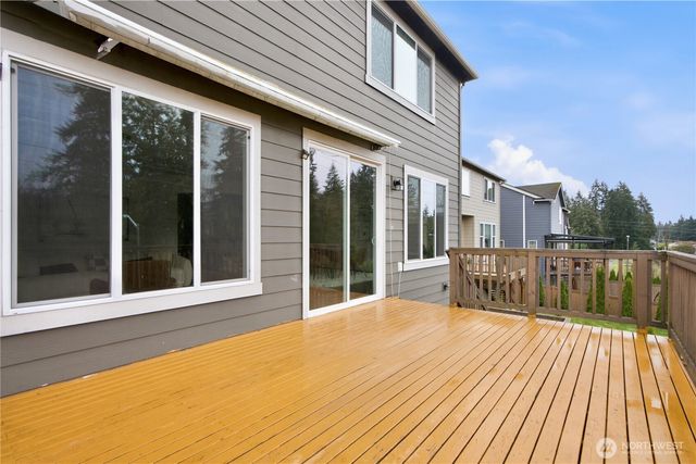 12421 NE 153rd Place, Woodinville, WA 98072