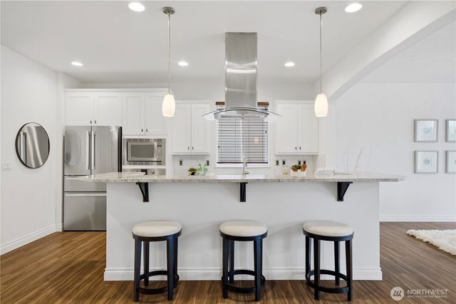 12421 NE 153rd Place, Woodinville, WA 98072