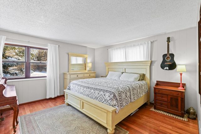 88 County Road 2000 N, Mahomet, IL 61853