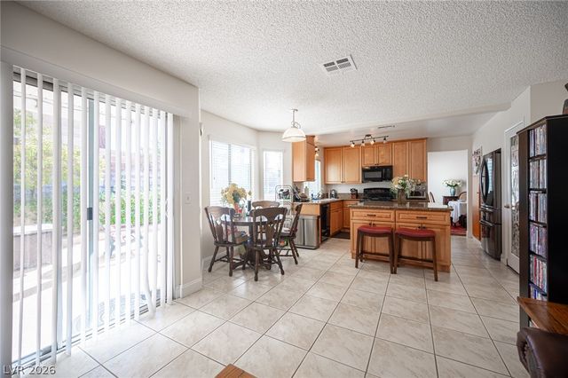 718 Rusty Spur Drive, Henderson, NV 89014