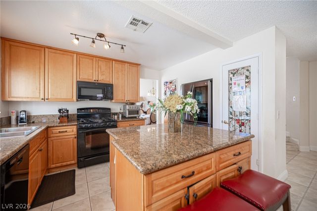 718 Rusty Spur Drive, Henderson, NV 89014