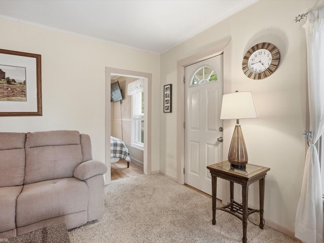 328 S 3rd Street, Brighton, MI 48116