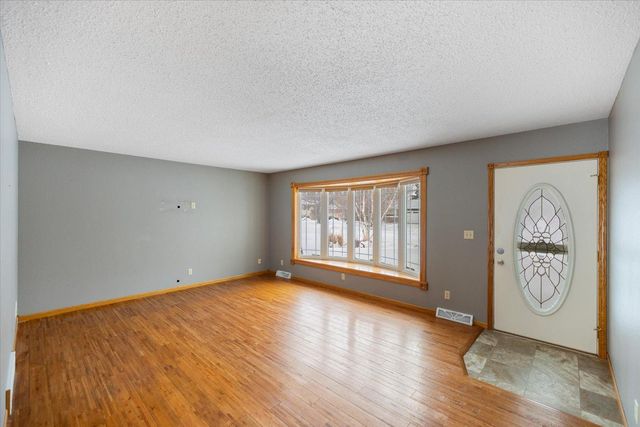 606 NE 3 Street NE, Dilworth, MN 56529