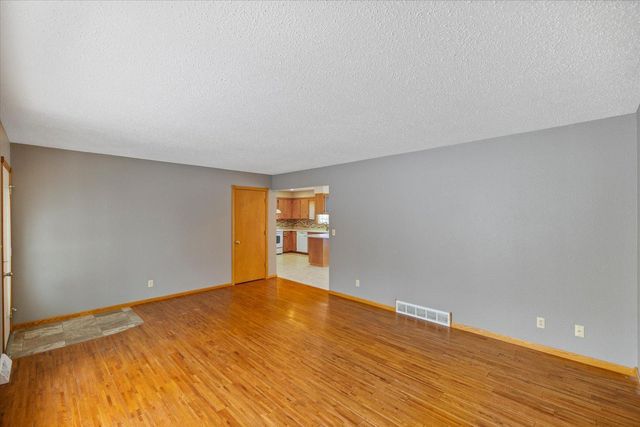 606 NE 3 Street NE, Dilworth, MN 56529