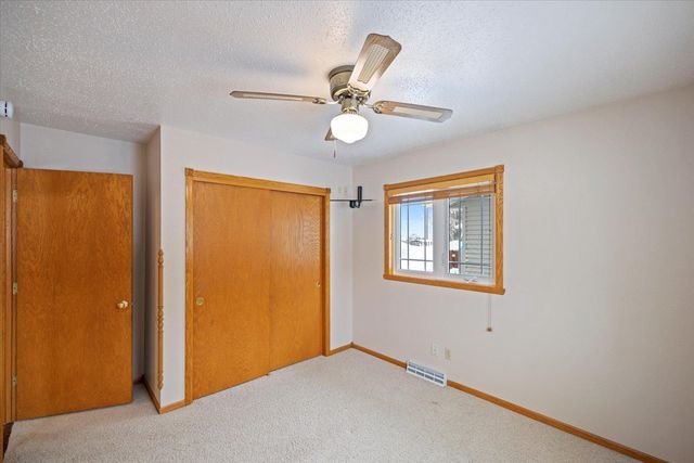 606 NE 3 Street NE, Dilworth, MN 56529