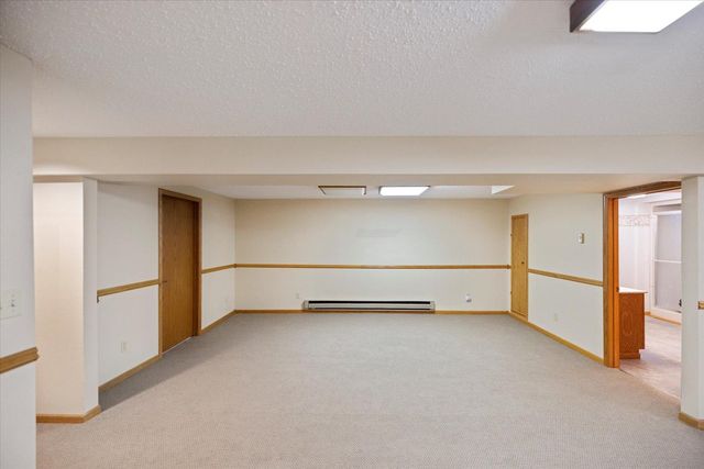 606 NE 3 Street NE, Dilworth, MN 56529