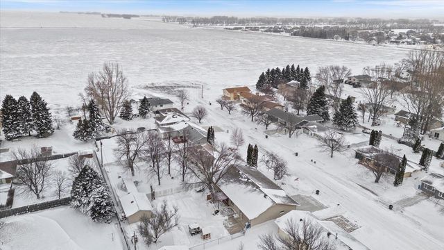606 NE 3 Street NE, Dilworth, MN 56529