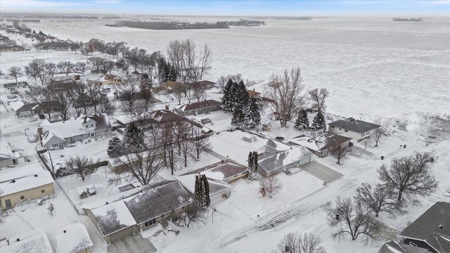606 NE 3 Street NE, Dilworth, MN 56529