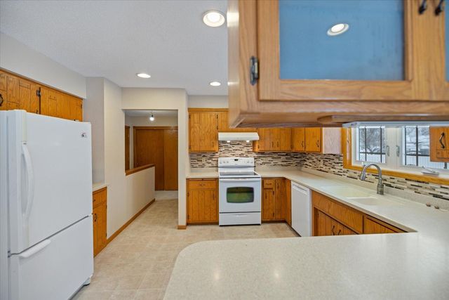 606 NE 3 Street NE, Dilworth, MN 56529