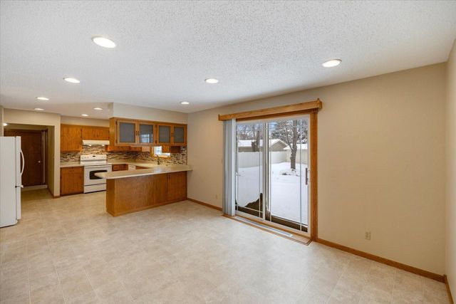 606 NE 3 Street NE, Dilworth, MN 56529