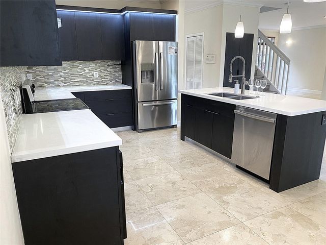 4375 Foxtail Lane, Weston, FL 33331