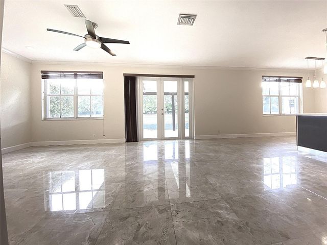 4375 Foxtail Lane, Weston, FL 33331