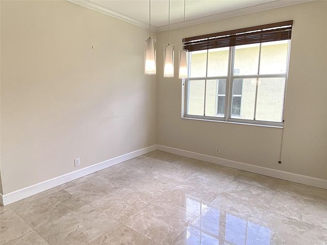 4375 Foxtail Lane, Weston, FL 33331