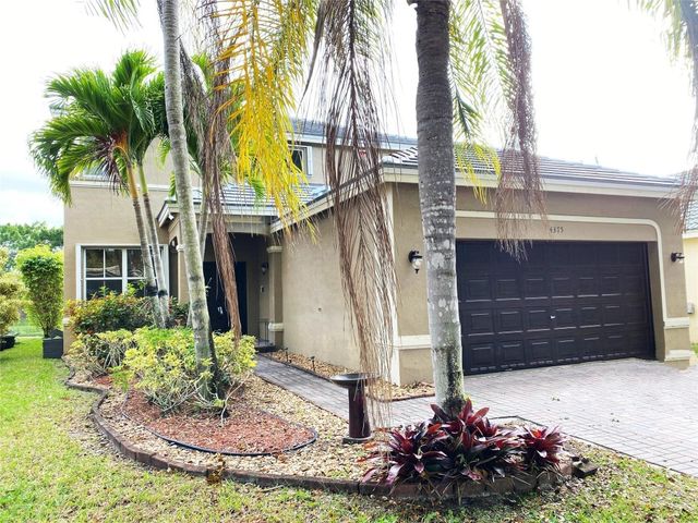 4375 Foxtail Lane, Weston, FL 33331