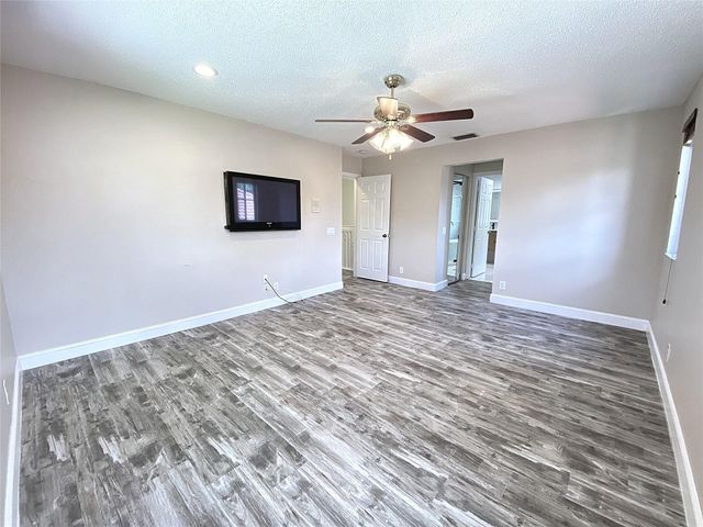 4375 Foxtail Lane, Weston, FL 33331