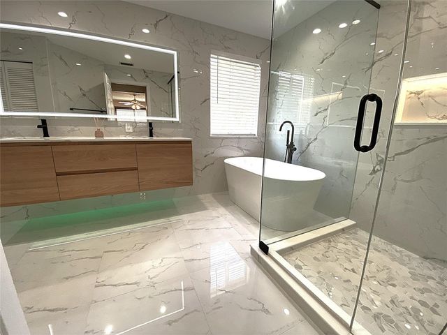 4375 Foxtail Lane, Weston, FL 33331