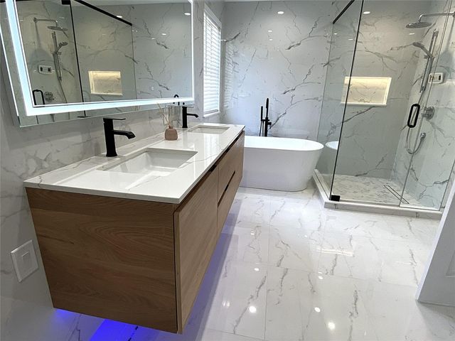 4375 Foxtail Lane, Weston, FL 33331