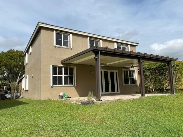 4375 Foxtail Lane, Weston, FL 33331