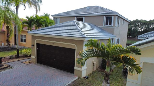 4375 Foxtail Lane, Weston, FL 33331