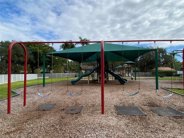 4375 Foxtail Lane, Weston, FL 33331