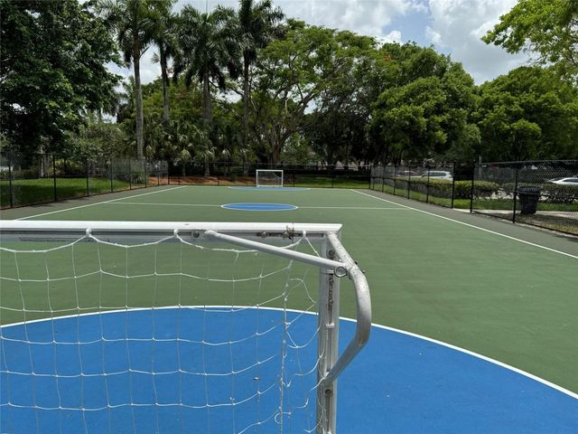 4375 Foxtail Lane, Weston, FL 33331