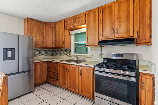 27 E 500 S, Gunnison, UT 84634