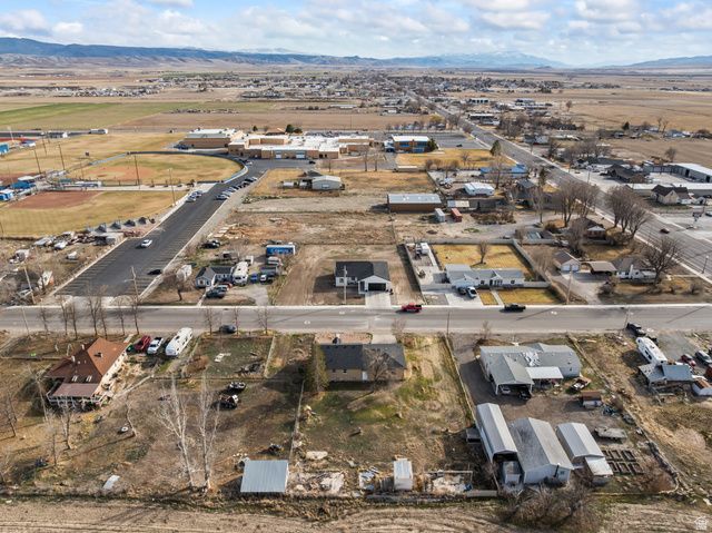27 E 500 S, Gunnison, UT 84634