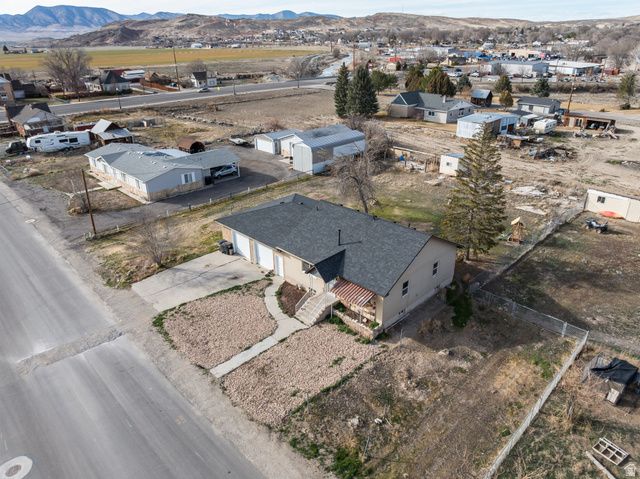 27 E 500 S, Gunnison, UT 84634