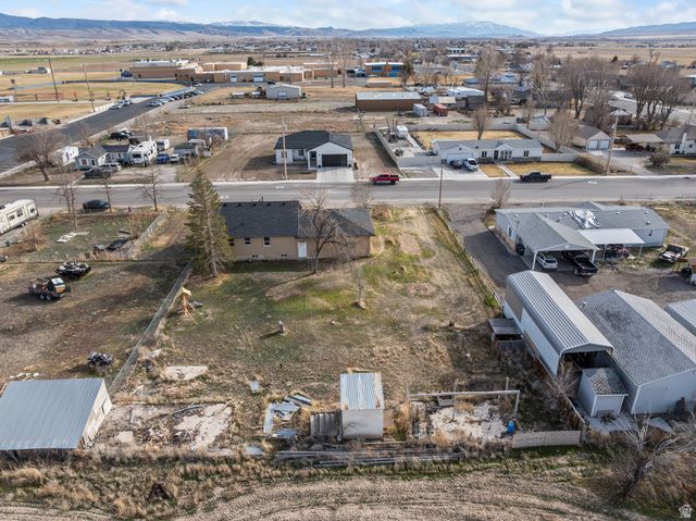 27 E 500 S, Gunnison, UT 84634