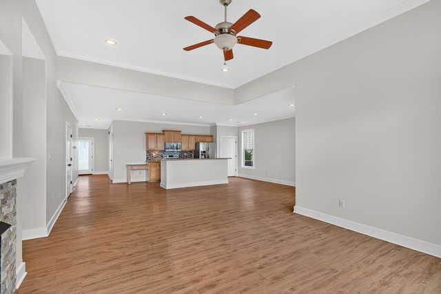 370 Persimmon Way, Harrodsburg, KY 40330