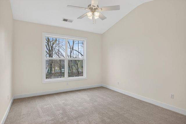 370 Persimmon Way, Harrodsburg, KY 40330