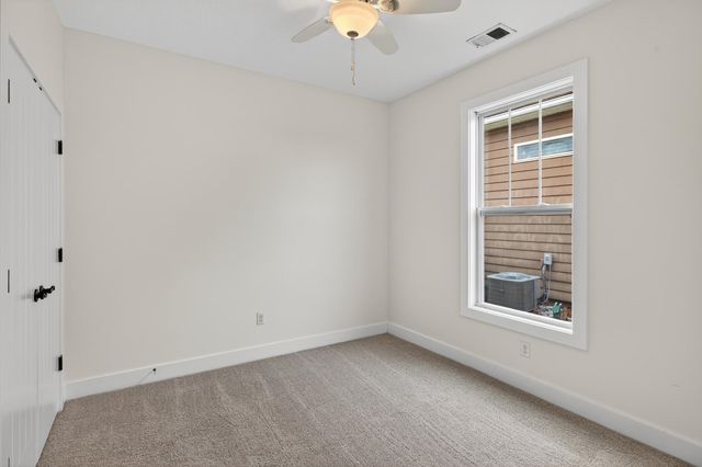 370 Persimmon Way, Harrodsburg, KY 40330