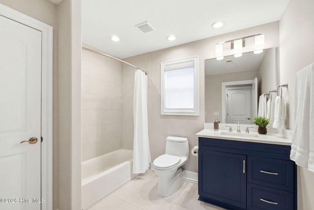 2643 W Timber Crest Drive NE, Leland, NC 28451