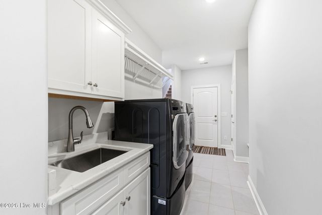 2643 W Timber Crest Drive NE, Leland, NC 28451