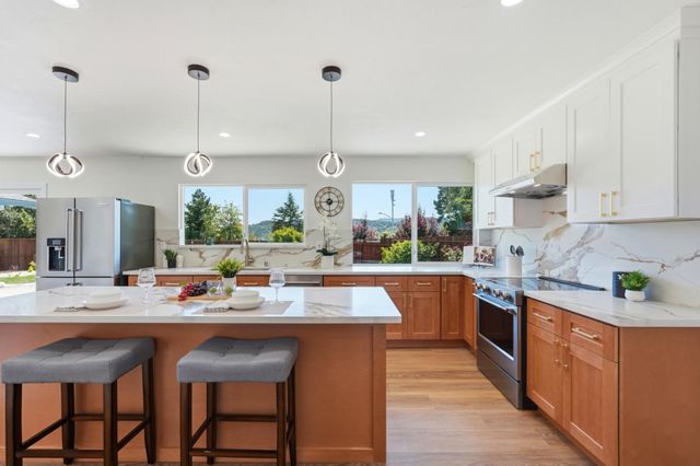 47 Greenfield Drive, Moraga, CA 94556