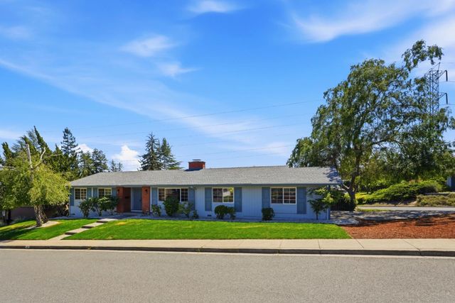47 Greenfield Drive, Moraga, CA 94556