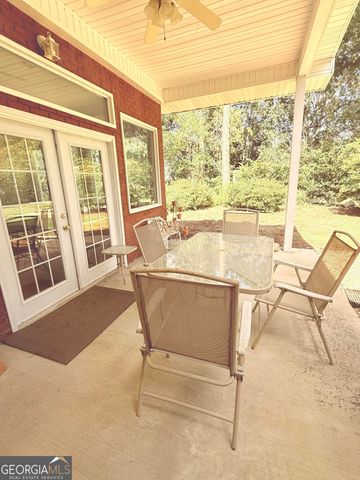 1309 S Dogwood Drive, Nashville, GA 31639