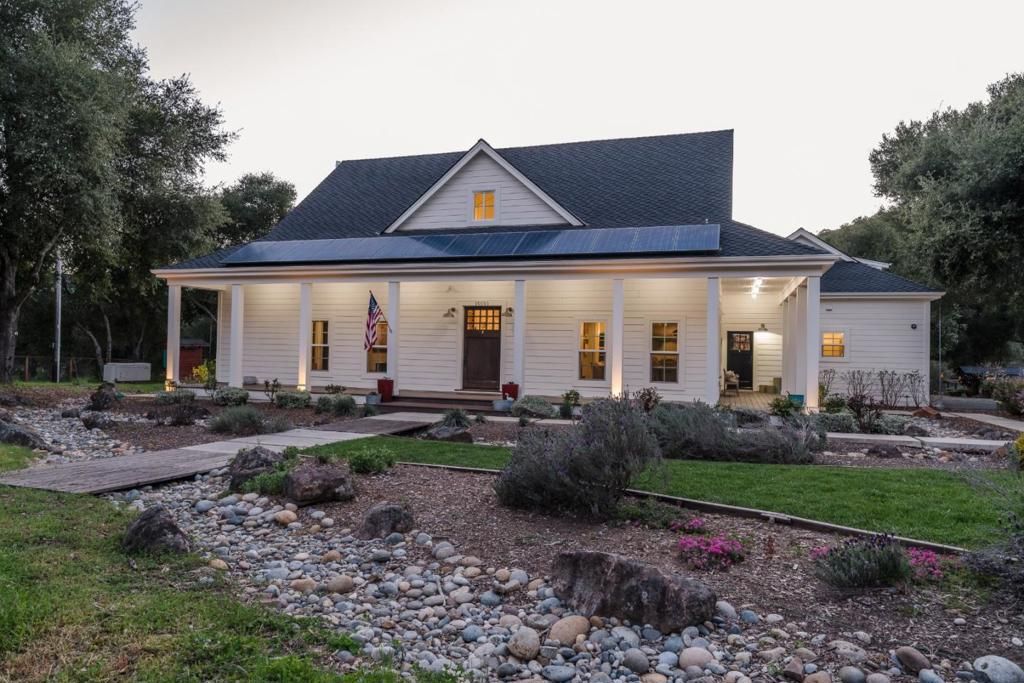 10555 Watsonville Road, Gilroy, CA 95020